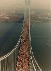 A Verrazano-Narrows hd a New York Marathon hagyomnyos rajthelyszne