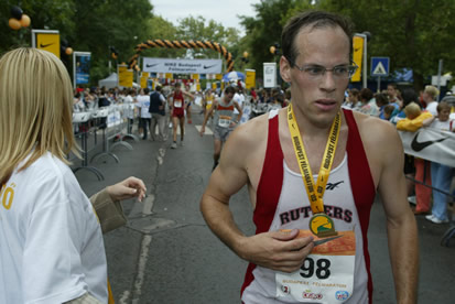 a Nike Budapest Nemzetkzi Flmaratonon 2003-ban