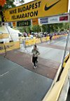 nike_2004_2323.jpg
